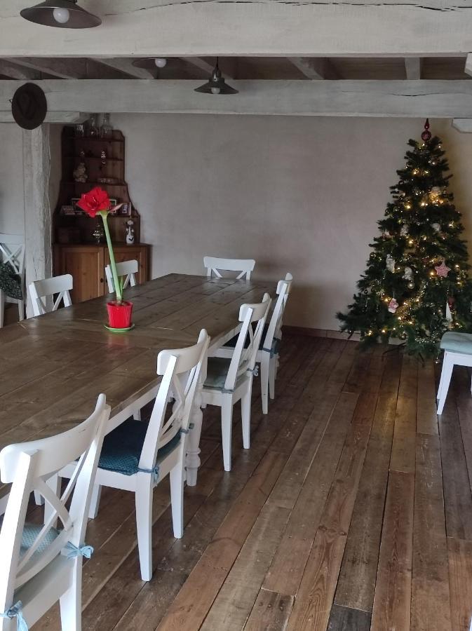 Les 5 Petits Lapins Panzió Bar Kültér fotó