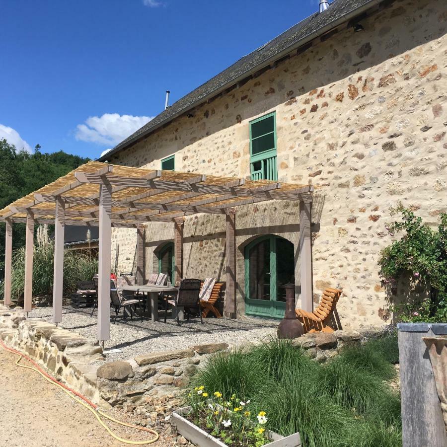 Les 5 Petits Lapins Panzió Bar Kültér fotó